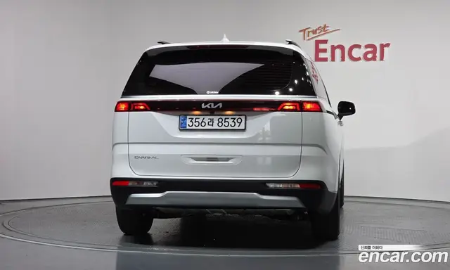 Kia Carnival 2023 3.5 автомат (гидро), миниатюра 4 Kia Carnival 2023 3.5 автомат (гидро), миниатюра 4
