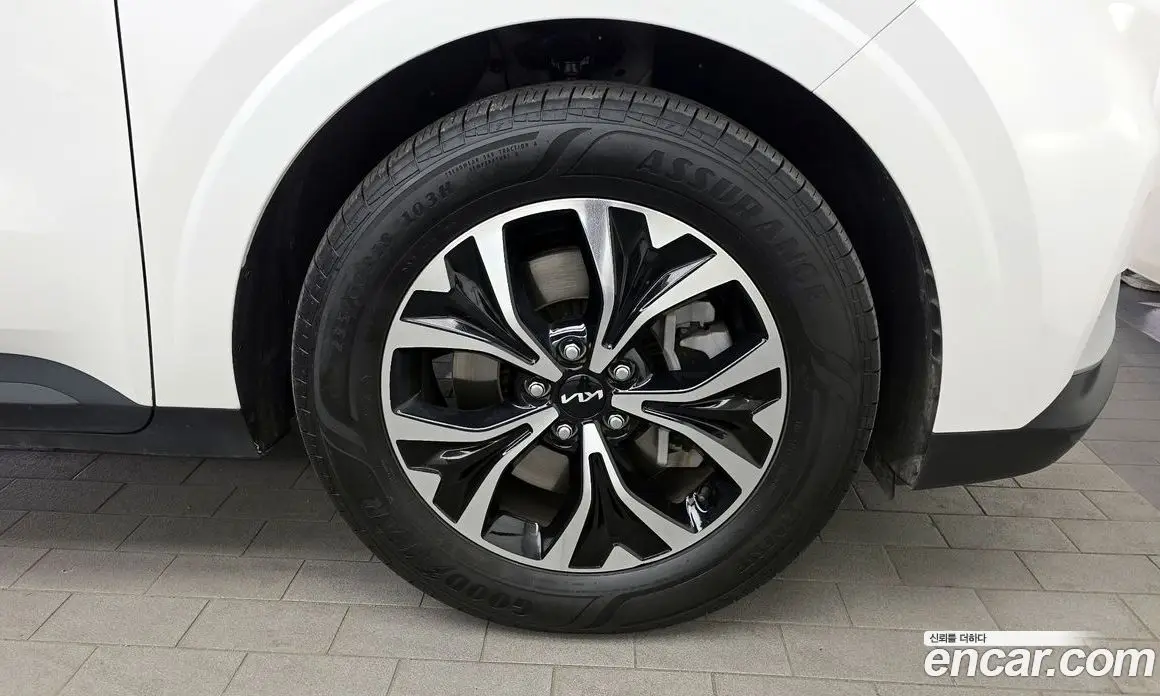 Kia Carnival 2023 3.5 автомат (гидро), фото 7 Kia Carnival 2023 3.5 автомат (гидро), фото 7