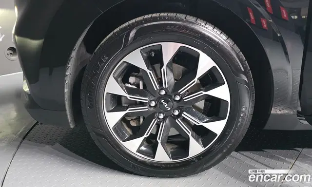 Kia Carnival 2023 3.5 автомат (гидро), миниатюра 5