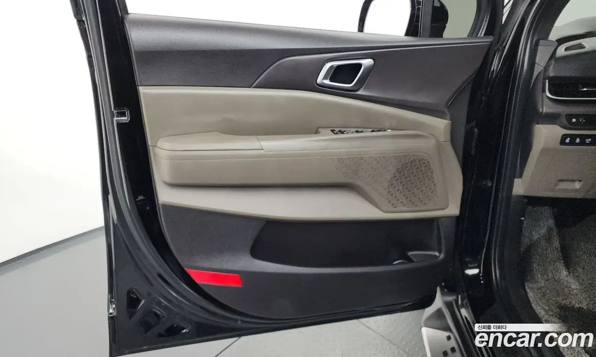 Kia Carnival 2024 3.5 автомат (гидро), фото 15