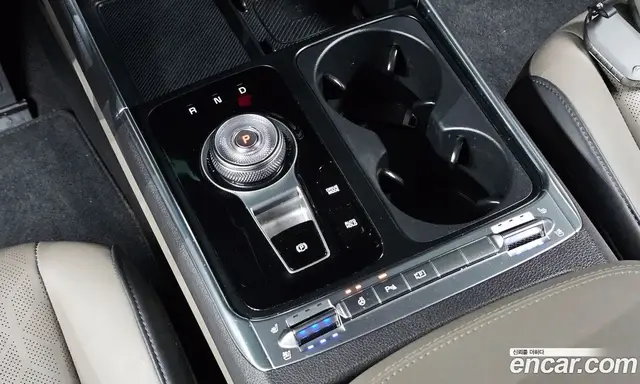 Kia Carnival 2024 3.5 автомат (гидро), миниатюра 9 Kia Carnival 2024 3.5 автомат (гидро), миниатюра 9