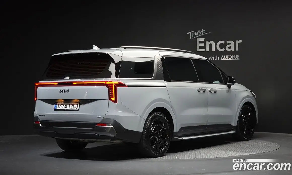 Kia Carnival 2025 1.6 автомат (гидро), фото 1 Kia Carnival 2025 1.6 автомат (гидро), фото 1