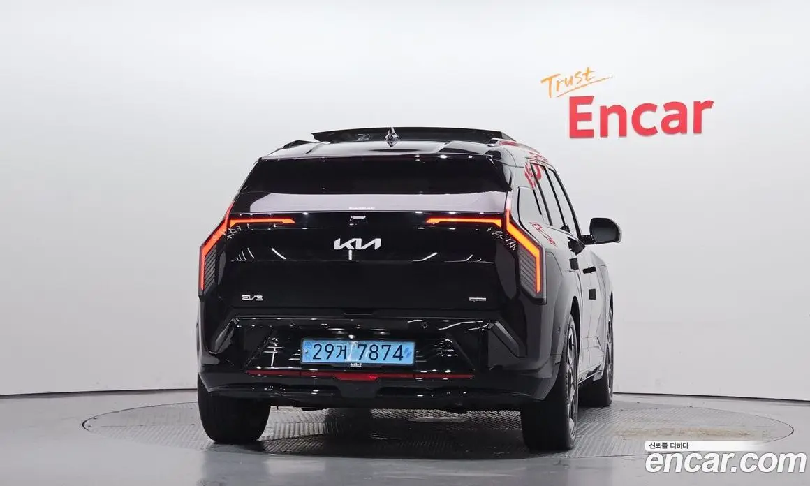 Kia EV3 2024 0.3 автомат (гидро), фото 3 Kia EV3 2024 0.3 автомат (гидро), фото 3