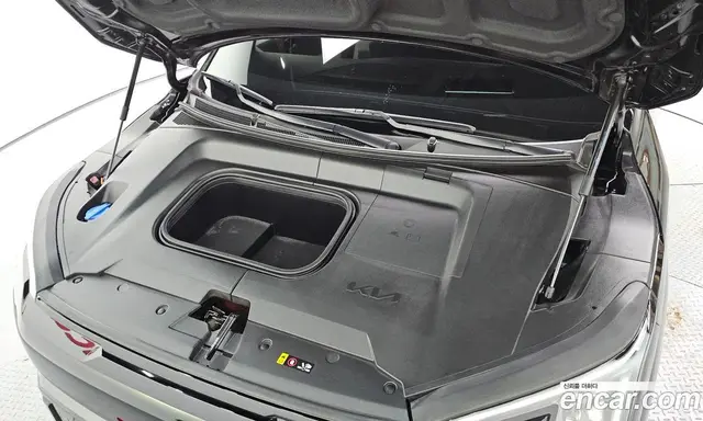 Kia EV3 2024 0.3 автомат (гидро), миниатюра 5 Kia EV3 2024 0.3 автомат (гидро), миниатюра 5