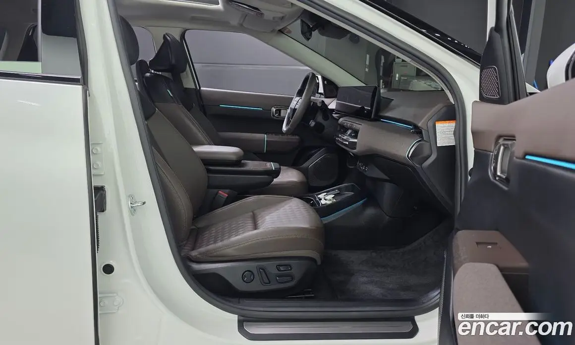 Kia EV4 2025 0.2 автомат (гидро), фото 16 Kia EV4 2025 0.2 автомат (гидро), фото 16