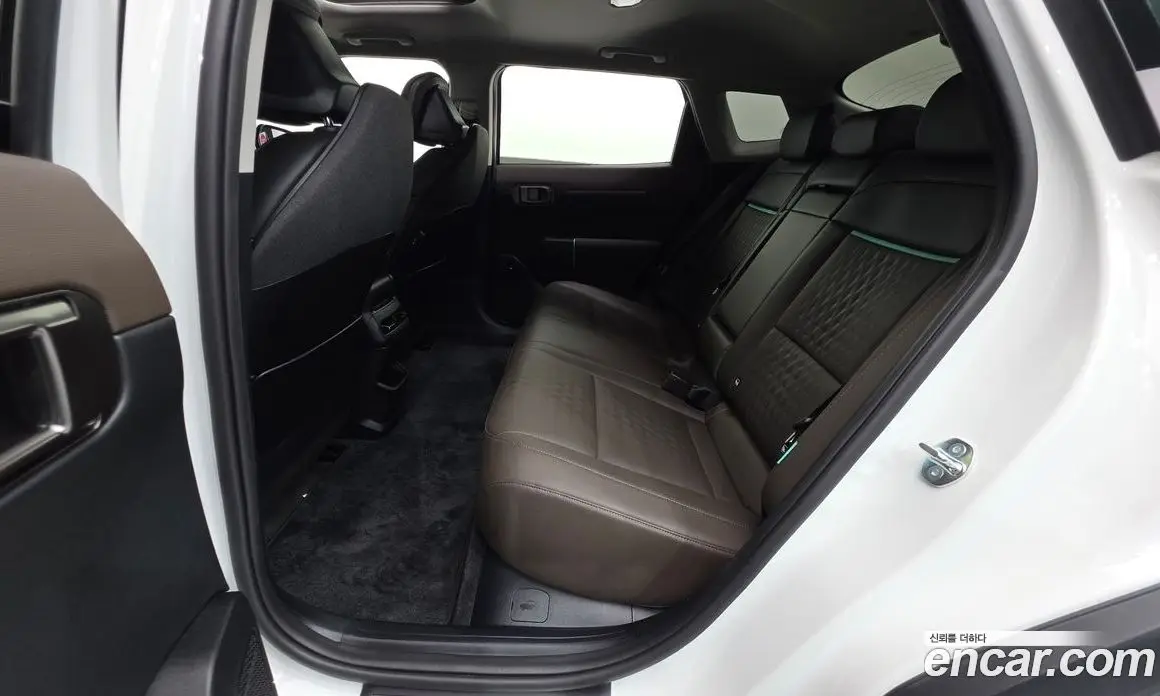 Kia EV4 2025 0.2 автомат (гидро), фото 18 Kia EV4 2025 0.2 автомат (гидро), фото 18