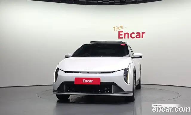 Kia EV4 2025 0.2 автомат (гидро), миниатюра 3 Kia EV4 2025 0.2 автомат (гидро), миниатюра 3