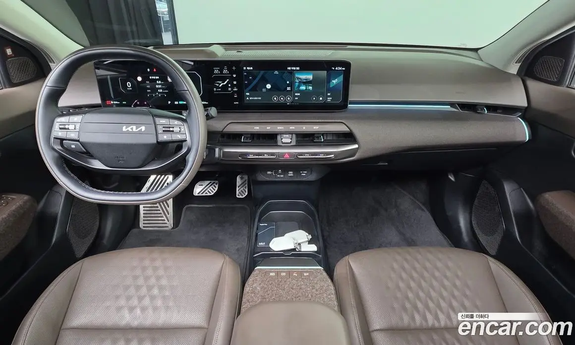 Kia EV4 2025 0.2 автомат (гидро), фото 10 Kia EV4 2025 0.2 автомат (гидро), фото 10