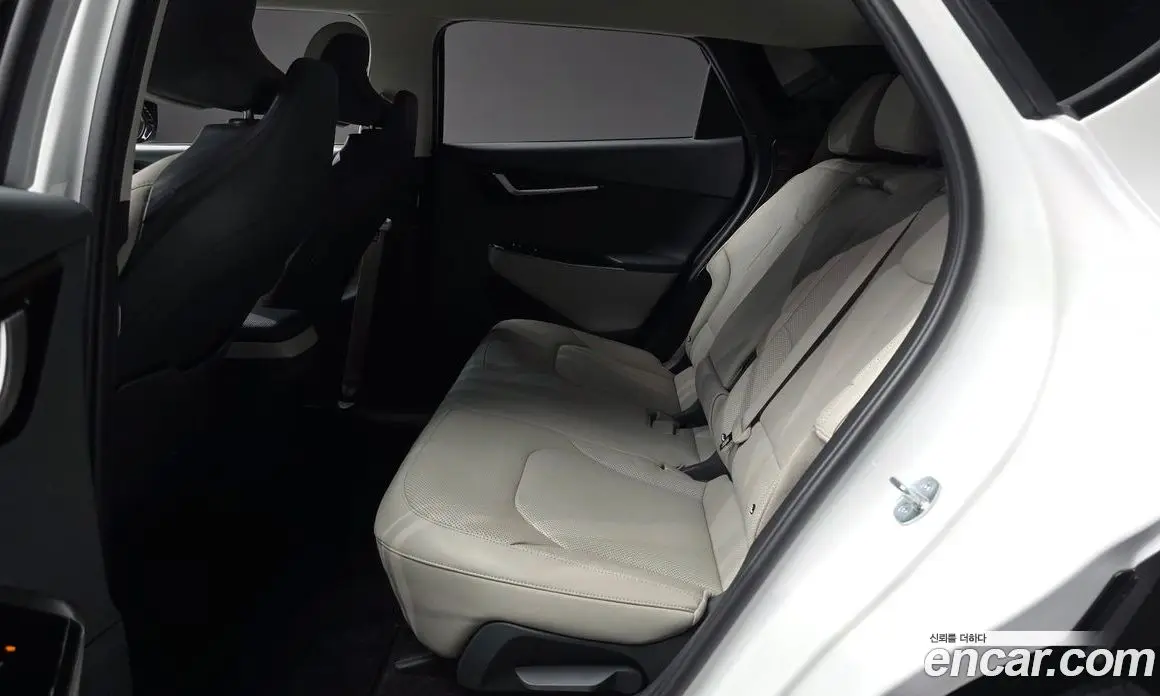 Kia EV6 2023 0.1 автомат (гидро), фото 18 Kia EV6 2023 0.1 автомат (гидро), фото 18