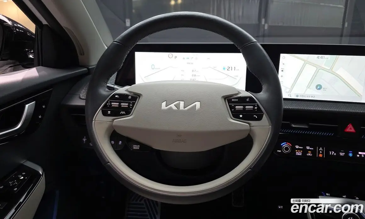 Kia EV6 2023 0.1 автомат (гидро), фото 19 Kia EV6 2023 0.1 автомат (гидро), фото 19