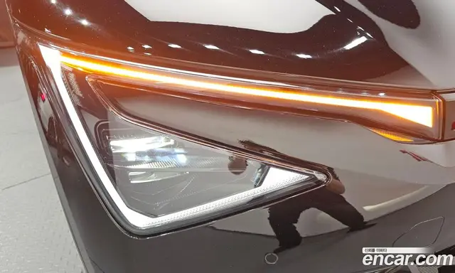 Kia EV6 2024 0.1 автомат (гидро), миниатюра 8