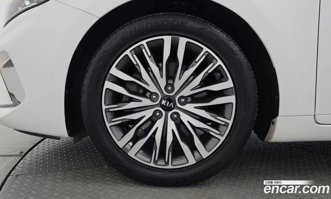 Kia K7 2019 2.5 автомат (гидро), фото 5 Kia K7 2019 2.5 автомат (гидро), фото 5