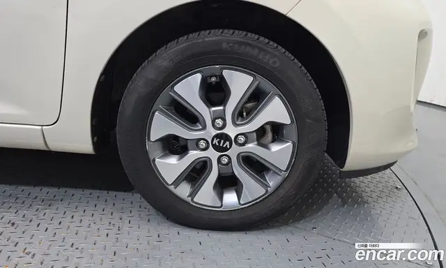 Kia Morning 2016 1.0 автомат (гидро), миниатюра 7