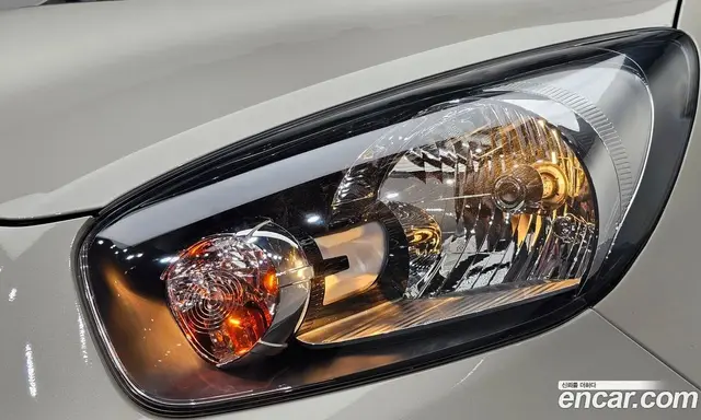 Kia Morning 2016 1.0 автомат (гидро), миниатюра 7