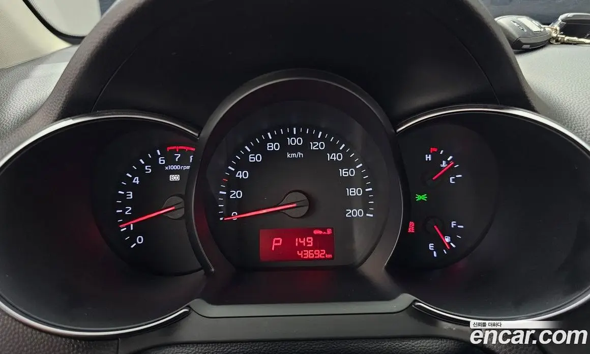 Kia Morning 2016 1.0 автомат (гидро), фото 10