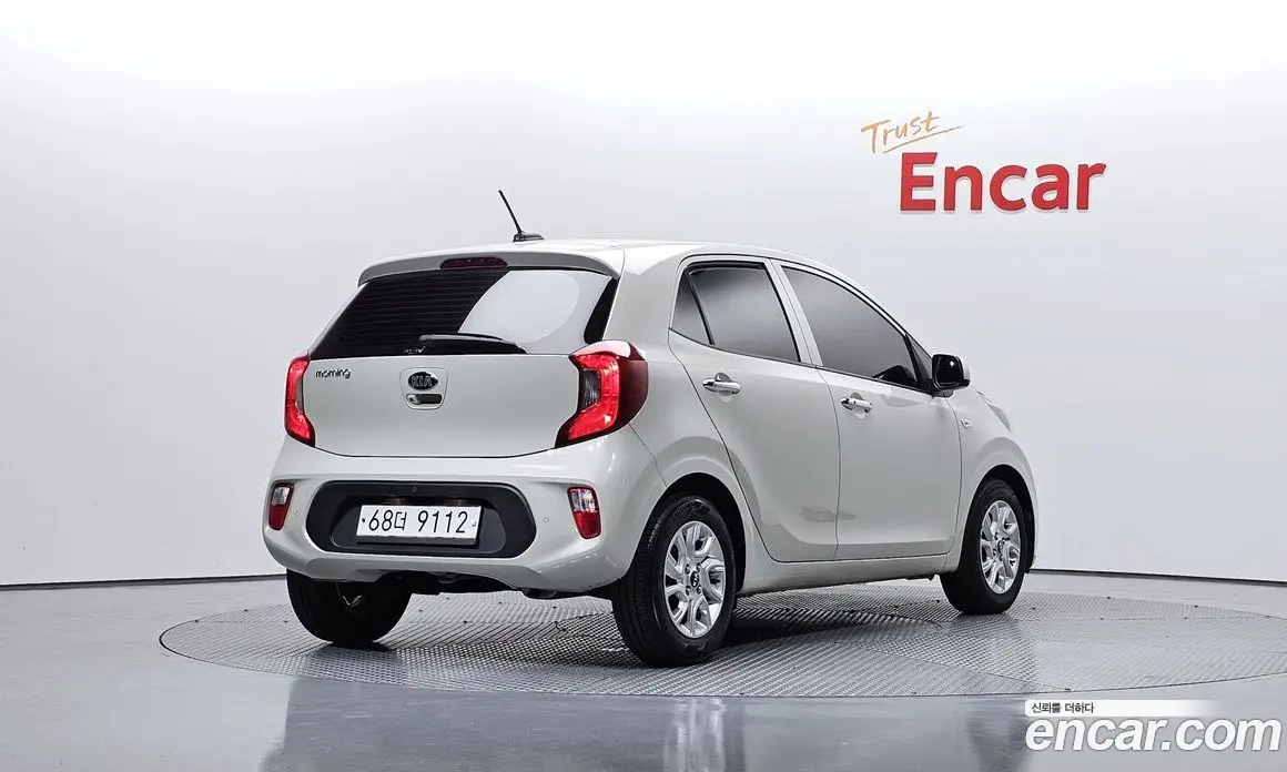Kia Morning 2018 1.0 автомат (гидро), фото 2 Kia Morning 2018 1.0 автомат (гидро), фото 2