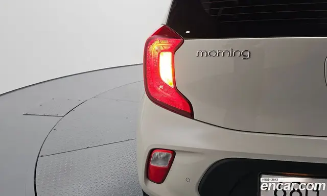 Kia Morning 2018 1.0 автомат (гидро), миниатюра 9 Kia Morning 2018 1.0 автомат (гидро), миниатюра 9