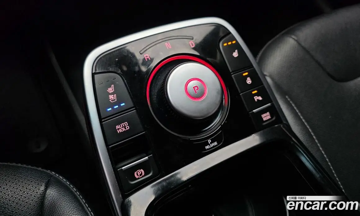 Kia Niro 2022 0.2 автомат (гидро), фото 12 Kia Niro 2022 0.2 автомат (гидро), фото 12