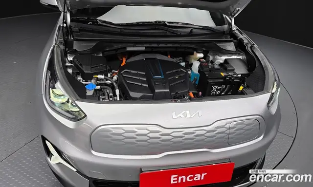 Kia Niro 2022 0.2 автомат (гидро), миниатюра 6 Kia Niro 2022 0.2 автомат (гидро), миниатюра 6