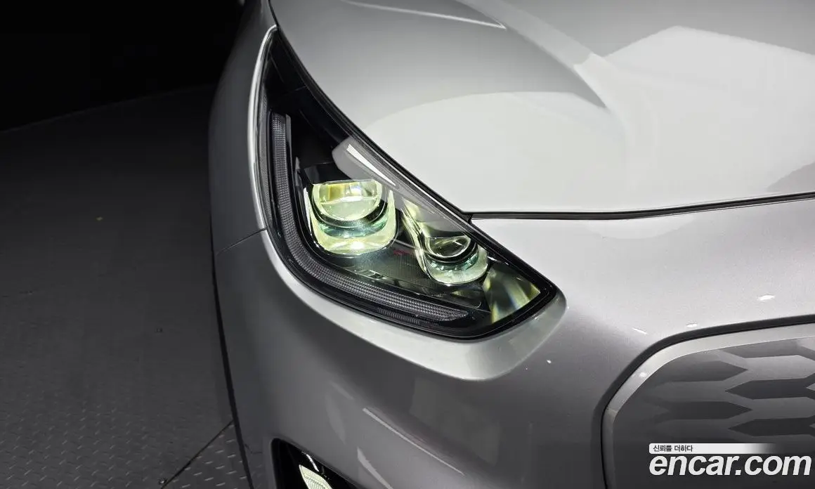 Kia Niro 2022 0.2 автомат (гидро), фото 8 Kia Niro 2022 0.2 автомат (гидро), фото 8