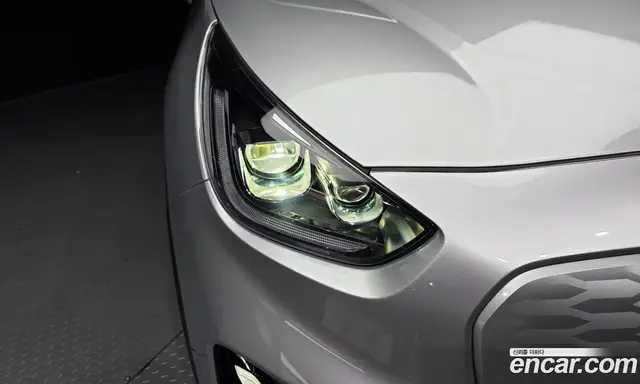 Kia Niro 2022 0.2 автомат (гидро), миниатюра 8 Kia Niro 2022 0.2 автомат (гидро), миниатюра 8