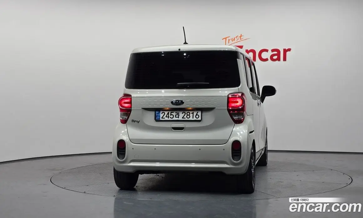 Kia Ray 2019 1.0 автомат (гидро), фото 3