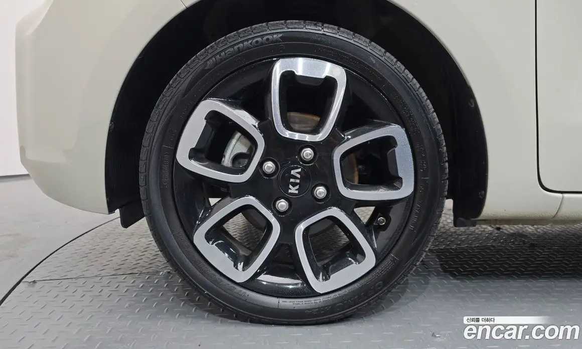 Kia Ray 2019 1.0 автомат (гидро), фото 4
