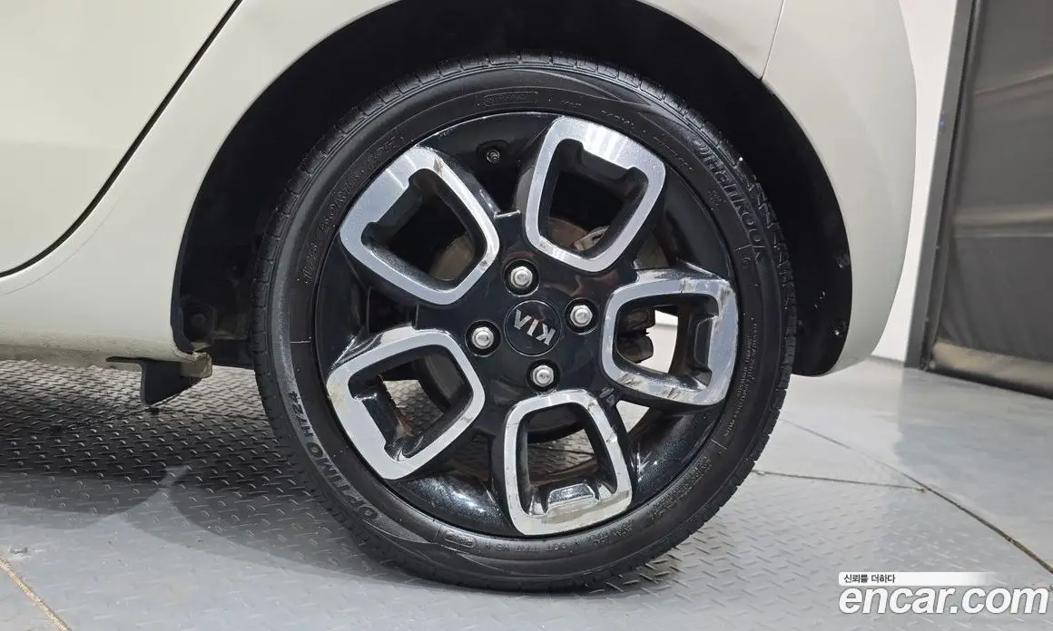 Kia Ray 2019 1.0 автомат (гидро), фото 6