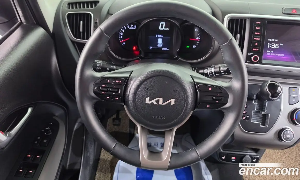Kia Ray 2022 1.0 автомат (гидро), фото 20