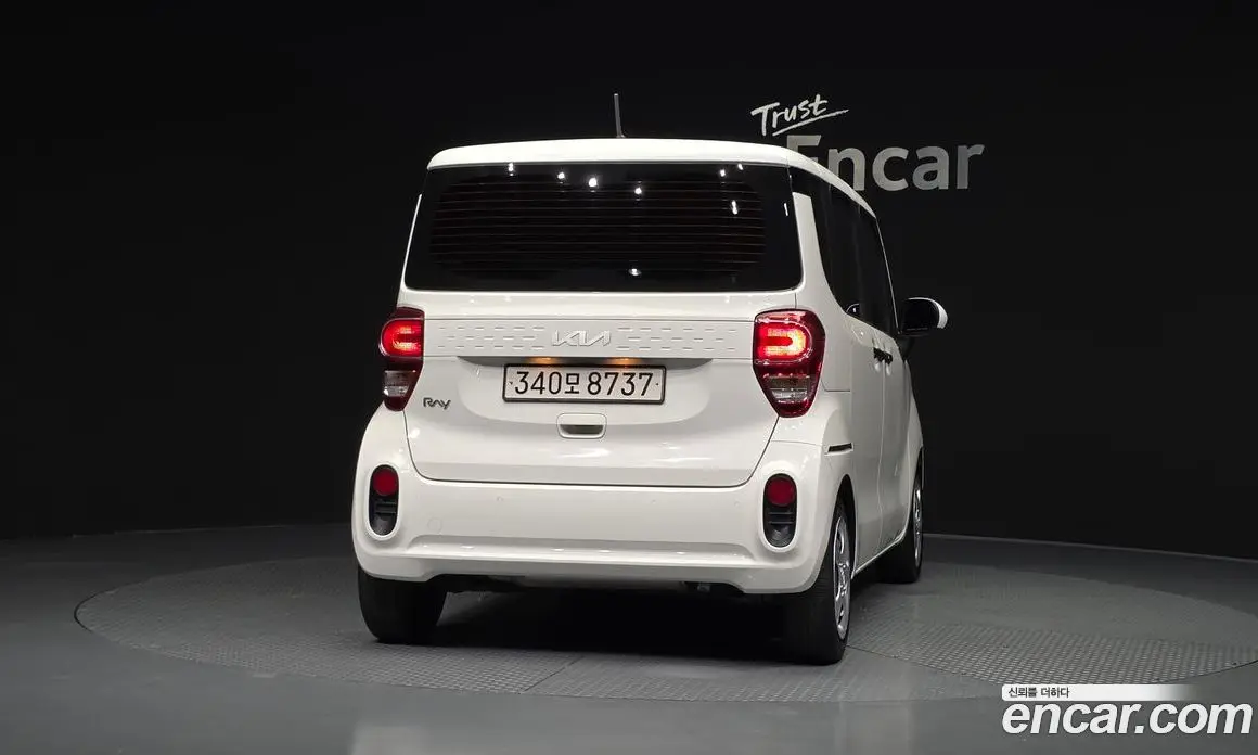 Kia Ray 2022 1.0 автомат (гидро), фото 4