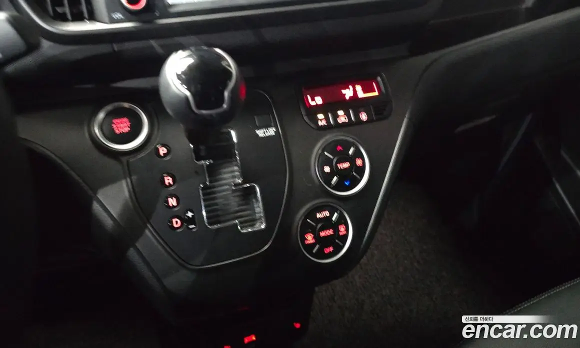Kia Ray 2023 1.0 автомат (гидро), фото 12 Kia Ray 2023 1.0 автомат (гидро), фото 12