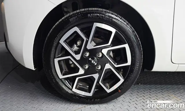 Kia Ray 2025 1.0 автомат (гидро), миниатюра 5 Kia Ray 2025 1.0 автомат (гидро), миниатюра 5