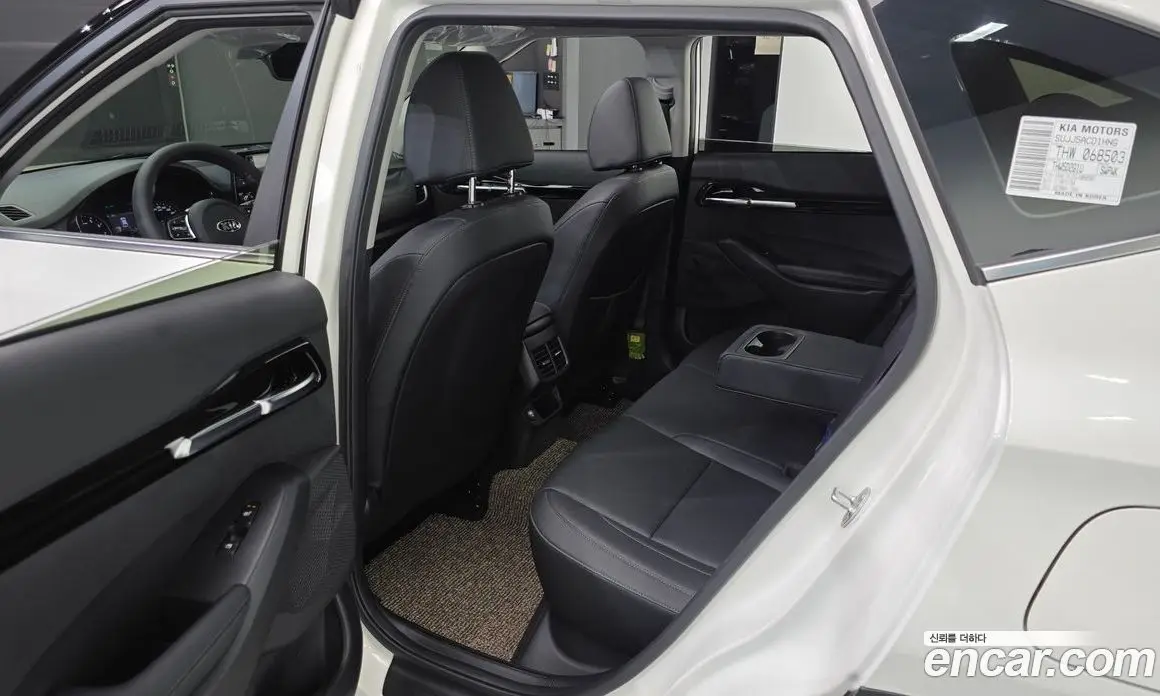 Kia Seltos 2020 1.6 автомат (гидро), фото 17 Kia Seltos 2020 1.6 автомат (гидро), фото 17