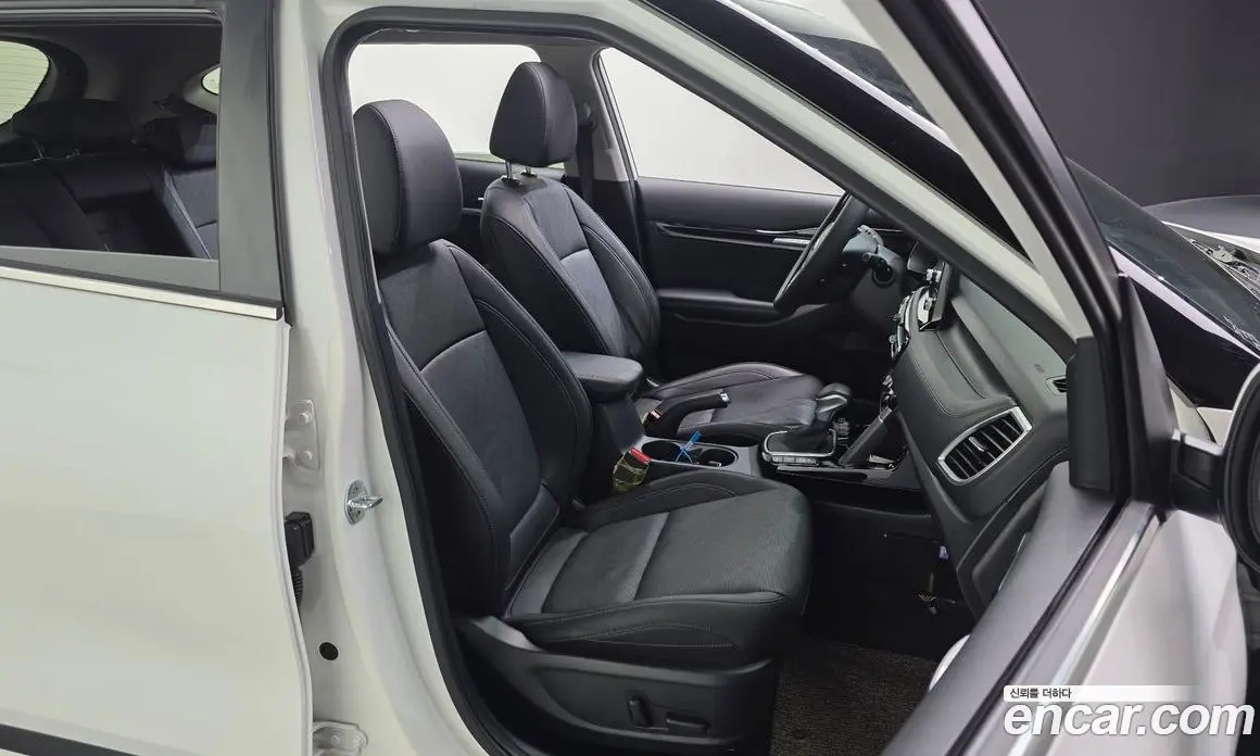 Kia Seltos 2020 1.6 автомат (гидро), фото 18 Kia Seltos 2020 1.6 автомат (гидро), фото 18