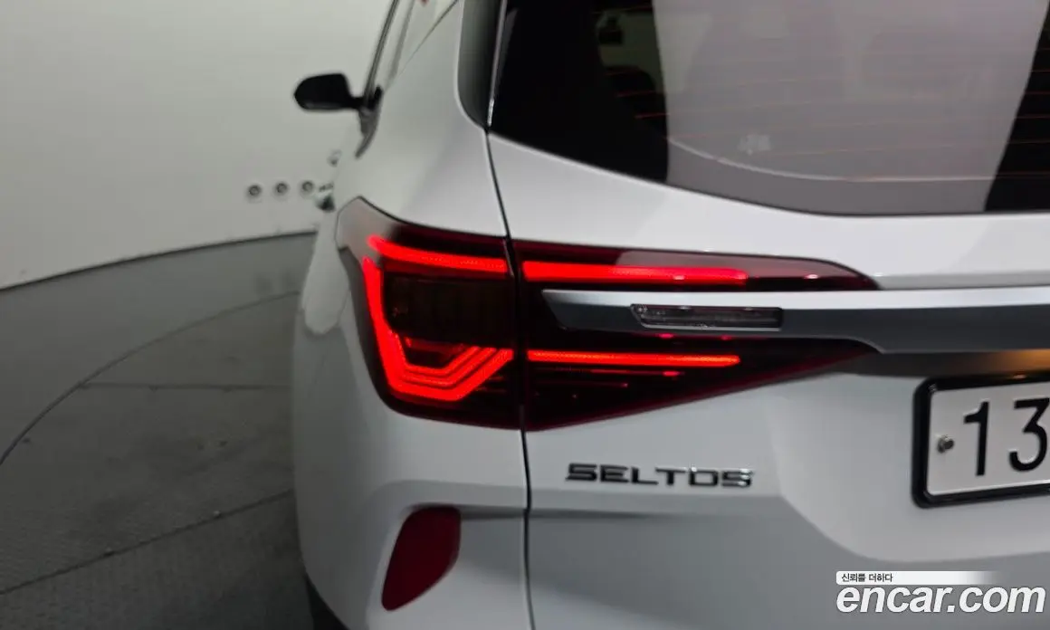 Kia Seltos 2020 1.6 автомат (гидро), фото 9 Kia Seltos 2020 1.6 автомат (гидро), фото 9