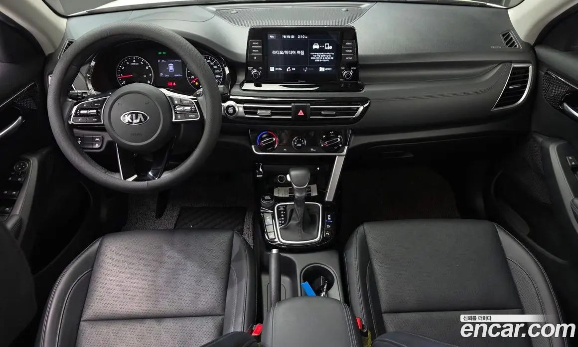 Kia Seltos 2020 1.6 автомат (гидро), фото 10 Kia Seltos 2020 1.6 автомат (гидро), фото 10