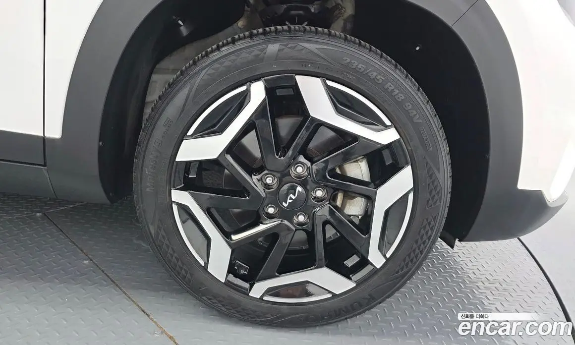 Kia Seltos 2022 1.6 автомат (гидро), фото 5 Kia Seltos 2022 1.6 автомат (гидро), фото 5