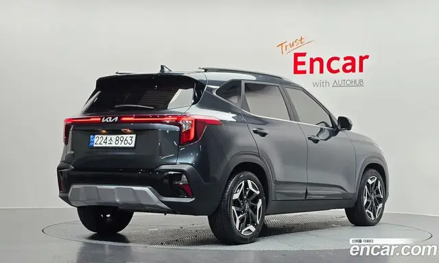 Kia Seltos, 2023, 4 500 км