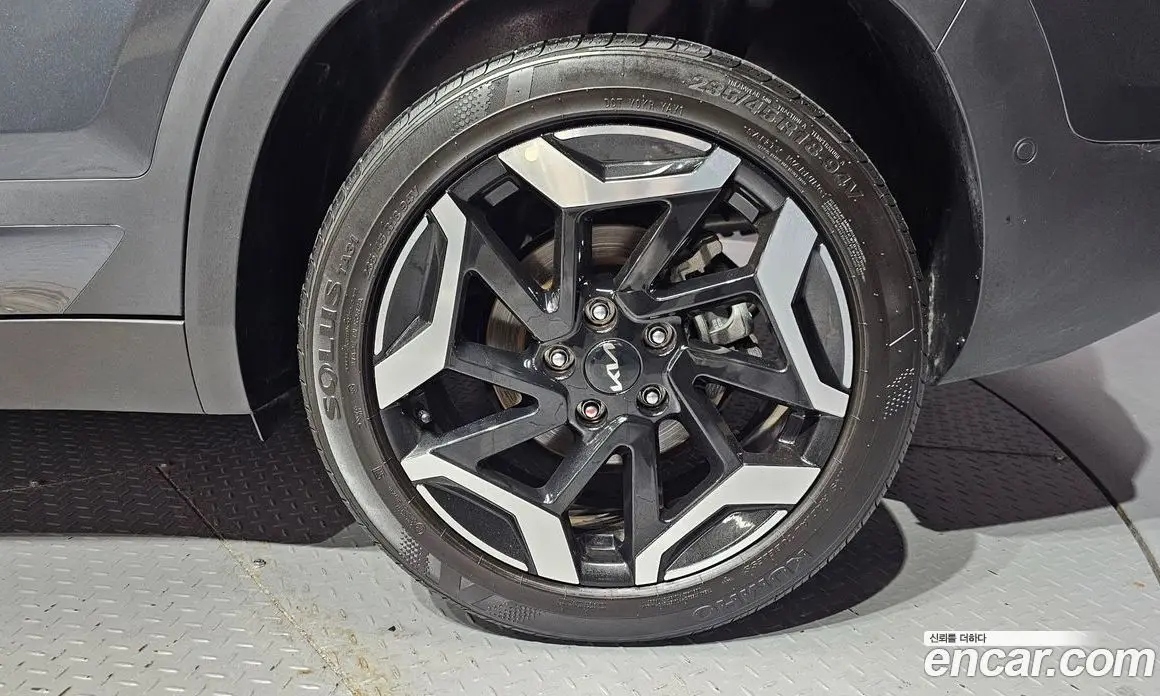 Kia Seltos 2025 1.6 автомат (гидро), фото 7 Kia Seltos 2025 1.6 автомат (гидро), фото 7