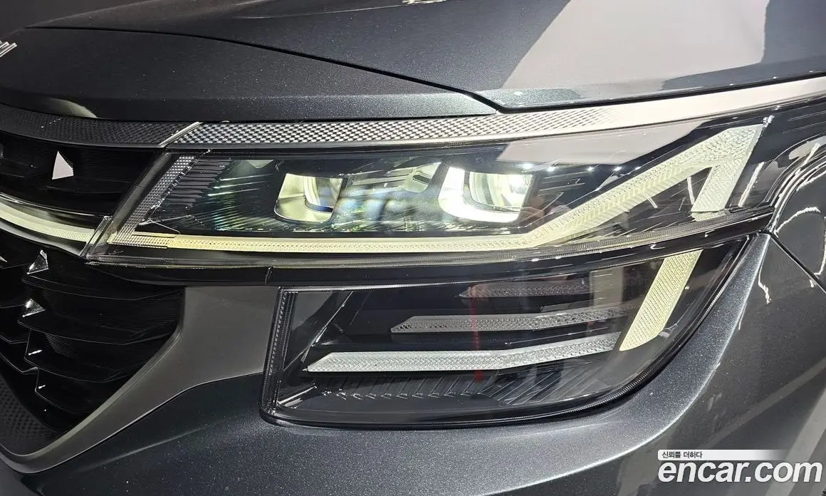 Kia Seltos 2025 1.6 автомат (гидро), фото 8 Kia Seltos 2025 1.6 автомат (гидро), фото 8