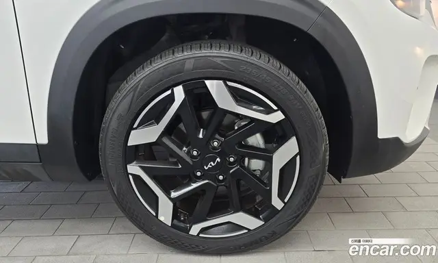 Kia Seltos 2025 2.0 автомат (гидро), миниатюра 7