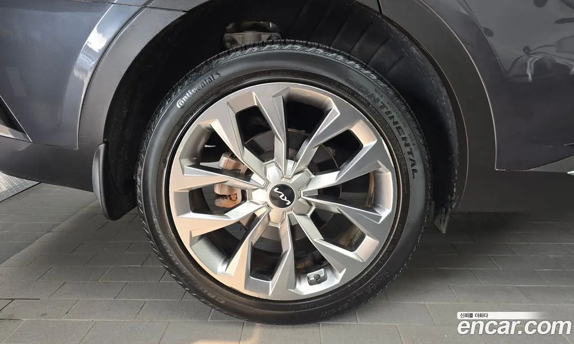 Kia Sorento 2022 2.2 автомат (гидро), фото 5
