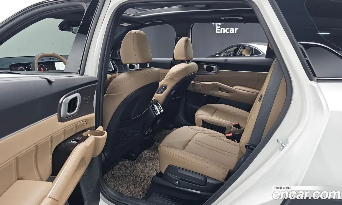 Kia Sorento 2025 2.2 автомат (гидро), фото 18 Kia Sorento 2025 2.2 автомат (гидро), фото 18