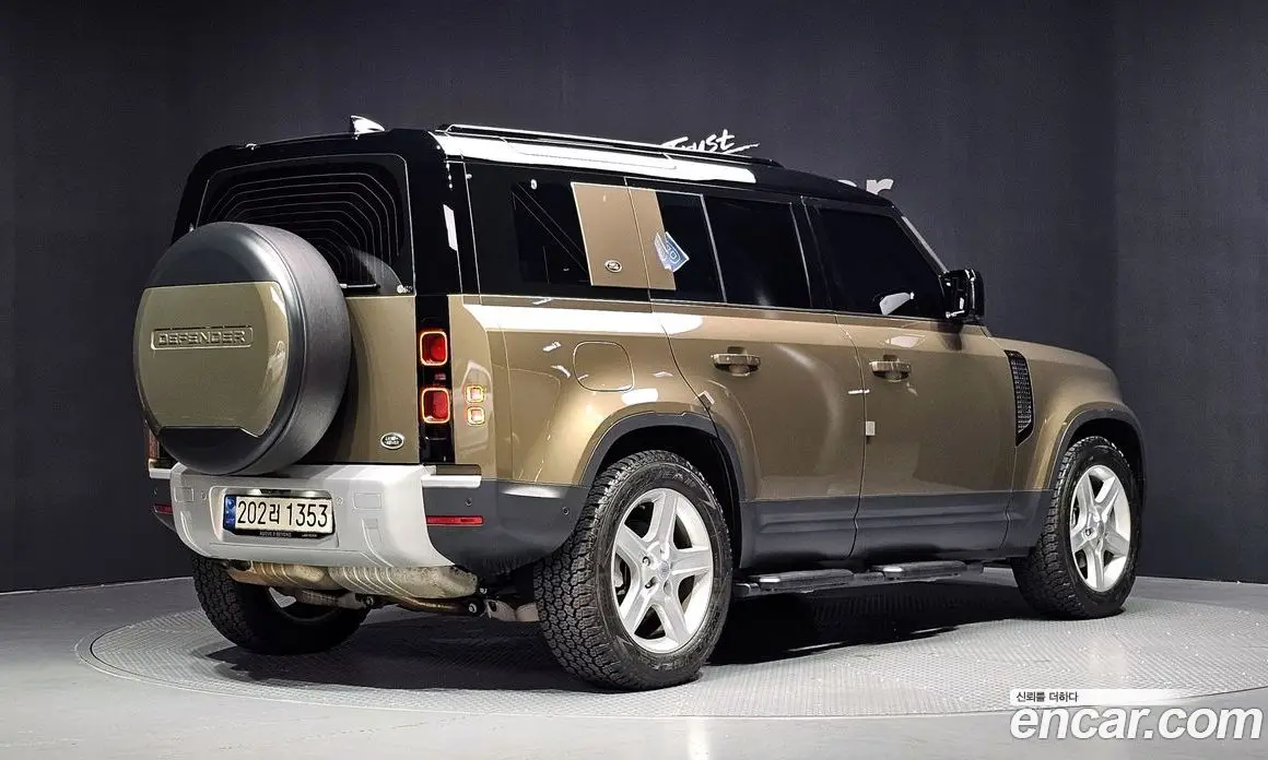 Land Rover Defender 2021 3.0 автомат (гидро), фото 2 Land Rover Defender 2021 3.0 автомат (гидро), фото 2