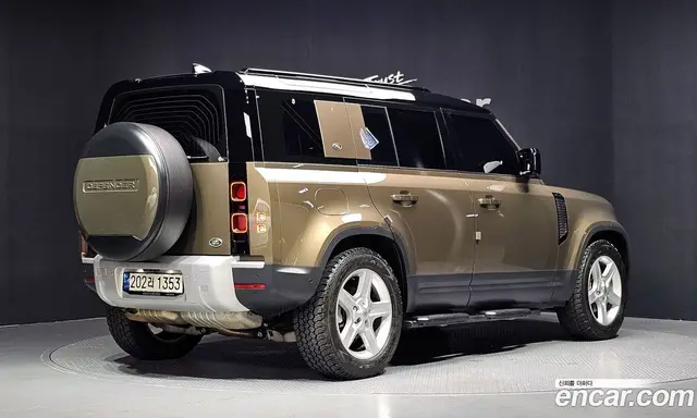 Land Rover Defender 2021 3.0 автомат (гидро), миниатюра 2 Land Rover Defender 2021 3.0 автомат (гидро), миниатюра 2