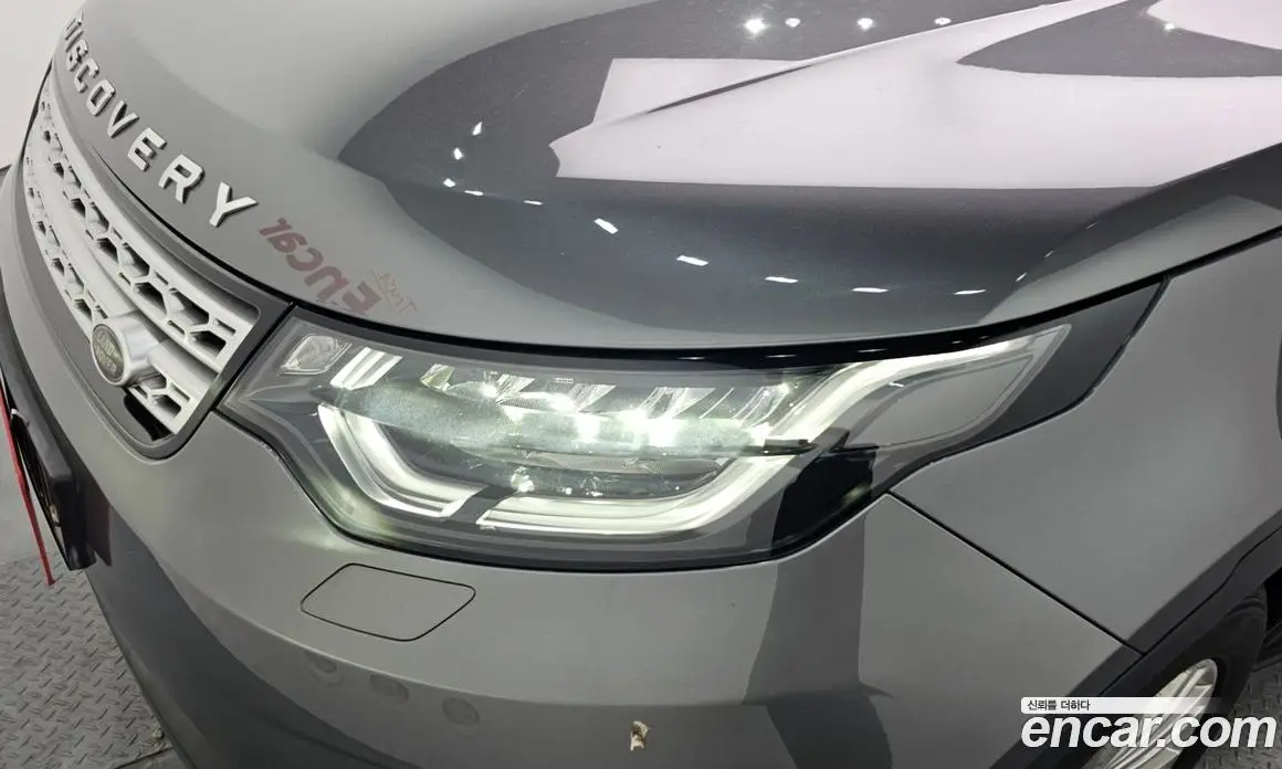 Land Rover Discovery 2017 3.0 автомат (гидро), фото 8