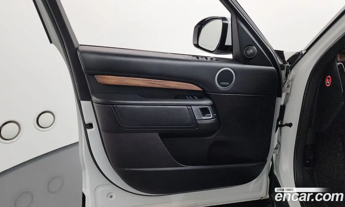 Land Rover Discovery 2018 3.0 автомат (гидро), фото 13 Land Rover Discovery 2018 3.0 автомат (гидро), фото 13