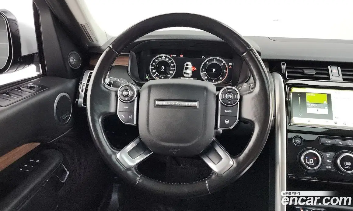 Land Rover Discovery 2018 3.0 автомат (гидро), фото 19 Land Rover Discovery 2018 3.0 автомат (гидро), фото 19
