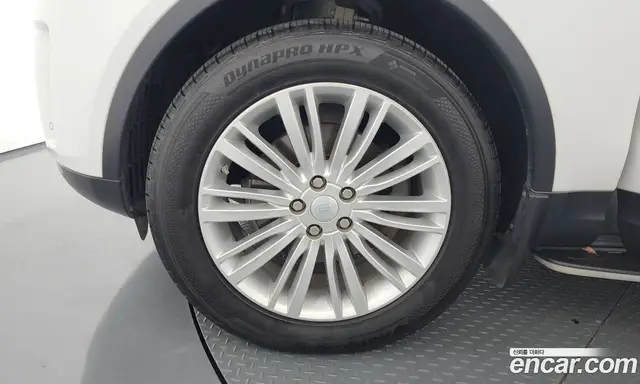 Land Rover Discovery 2018 3.0 автомат (гидро), миниатюра 4 Land Rover Discovery 2018 3.0 автомат (гидро), миниатюра 4