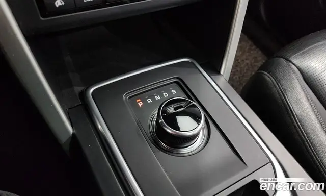 Land Rover Discovery Sport 2017 2.0 автомат (гидро), миниатюра 12